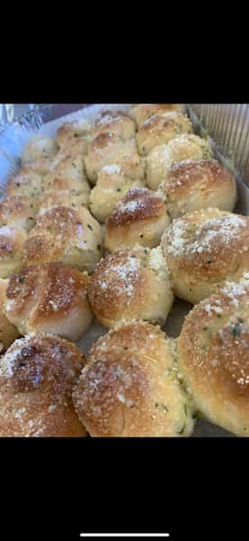 Garlic Knots (6)