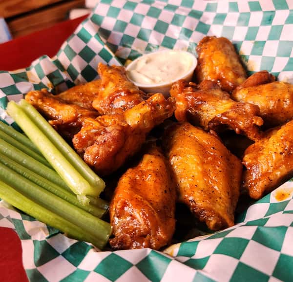5 Wings Basket