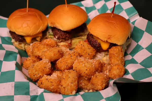 3 Mini Cheeseburgers