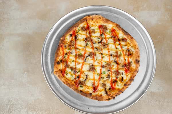 14" New Haven Mama T's Sweet Heat Chicken