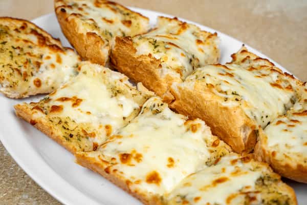 Garlic Bread Loaf w/ Cheese & Marinara
