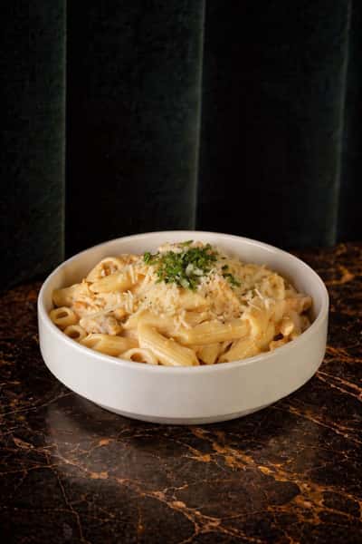 B&C Pasta Alfredo