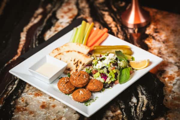 Falafel plate