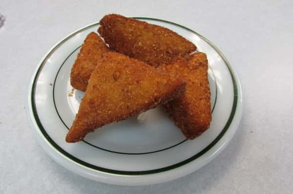 Fried mozzarella triangles