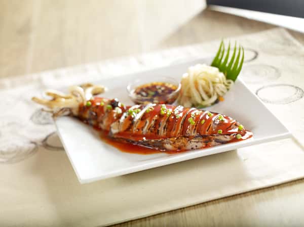 Inihaw na Pusit (Grilled Stuffed Squid)