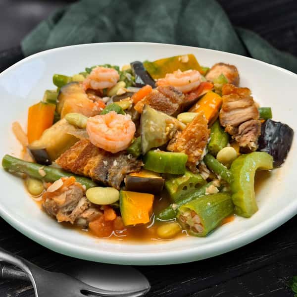 Max's Pakbet Ilocano (Vegetable Stew)