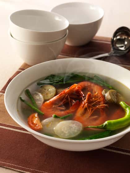 Sinigang na Hipon (Shrimp Tamarind Soup)