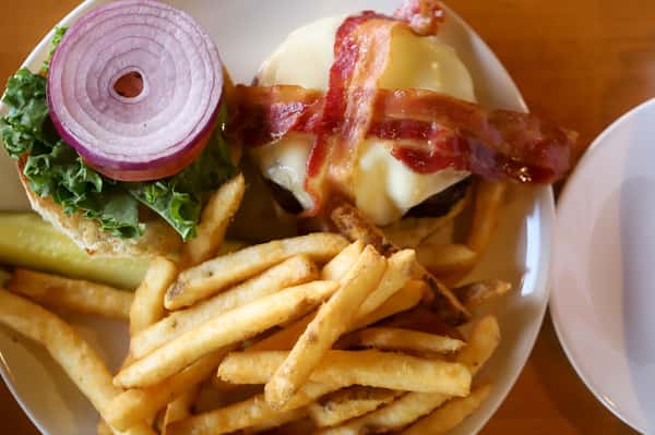 Bacon Cheeseburger