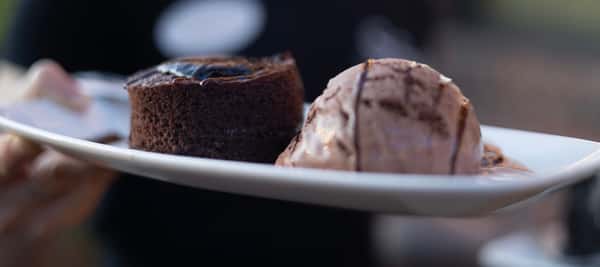 Warm Chocolate Cake