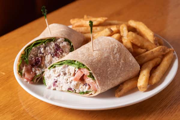 BLT Chicken Salad Wraps