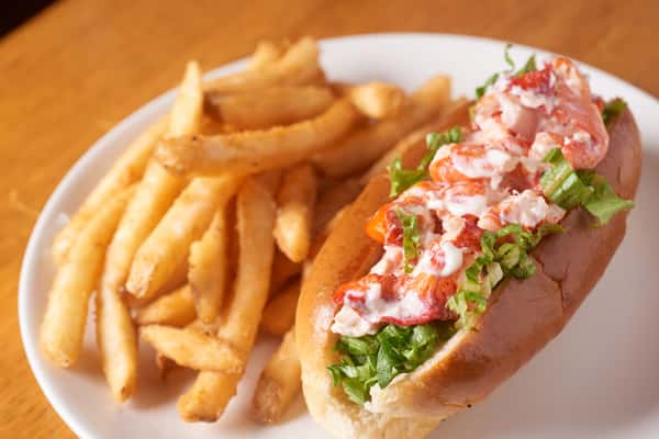 Maine Lobster Roll