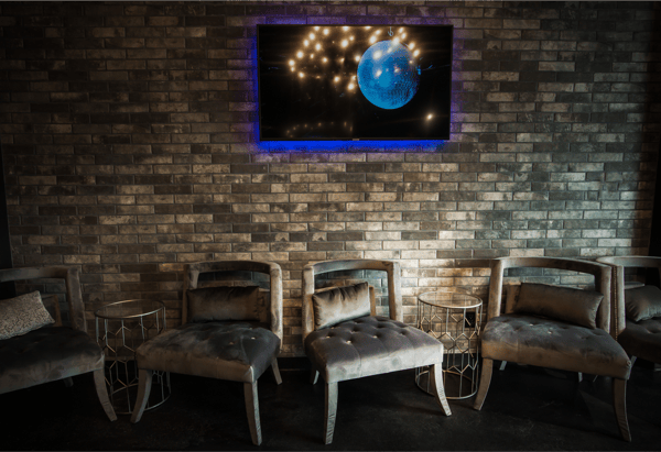 Paseo Lounge 11
