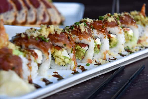 SHRIMP TEMPURA ROLL