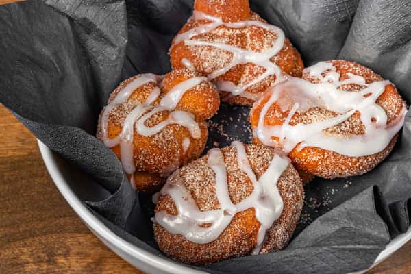 Cinnamon Bread Knots