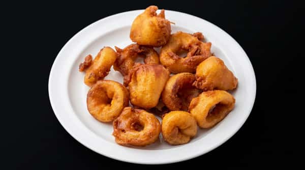 Crispy fried calamari rings at DSquared in St. Louis
