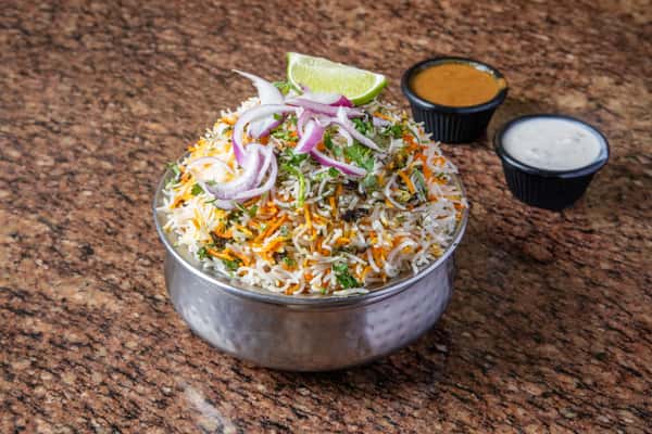 Thalappakattu chicken biryani