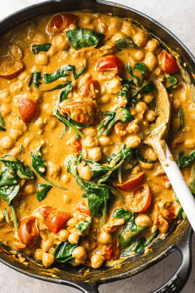 Coconut Curry Chickpeas with Spinach & Tomato