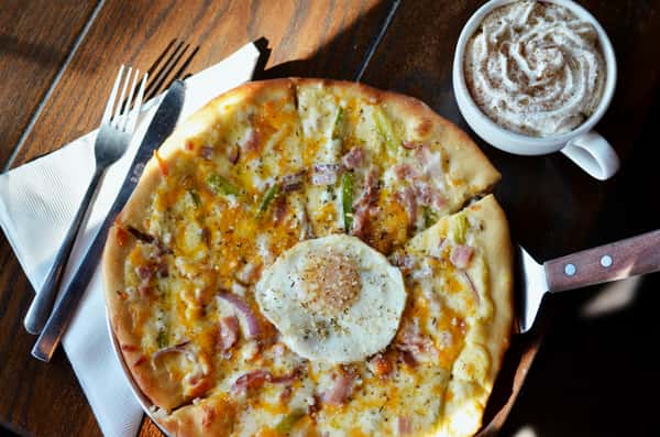 Denver Omelette Pizza