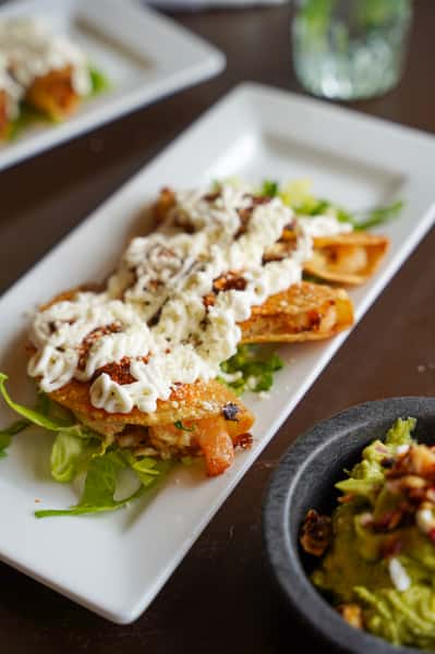Taquitos Camaron y Cangrejo