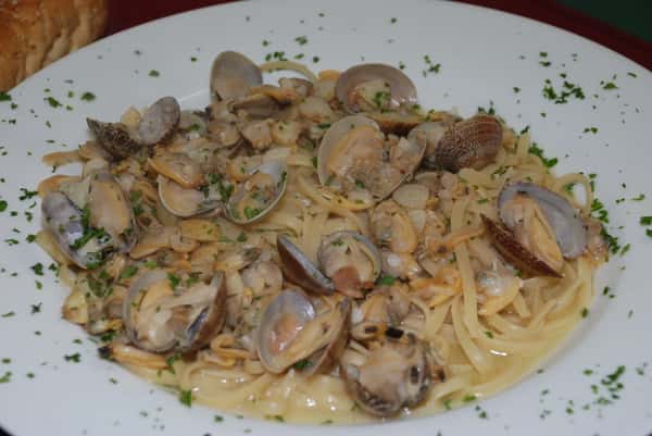 Linguini Clam Sauce