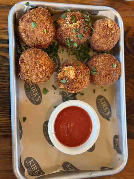 Mac-n- Cheese Bites