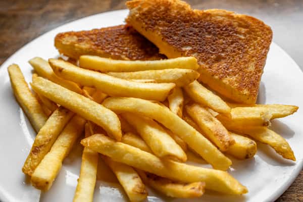 Kids' Grilled Cheese Meal