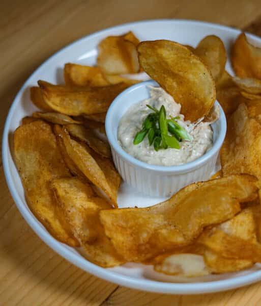 House-Made Chips & Dip