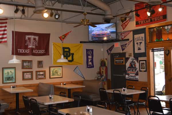 Gallery Back Country BBQ Barbecue Restaurant in Dallas, TX