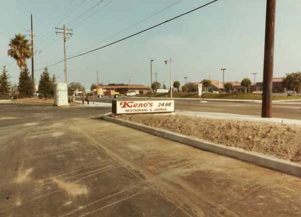 kenos street sign
