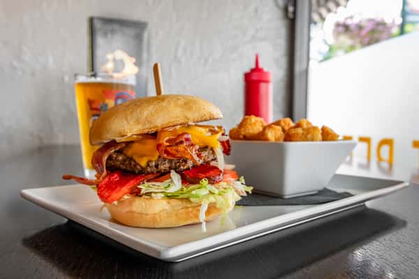 Bacon Cheeseburger