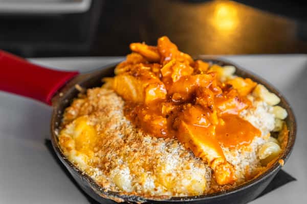 Signature Chicken Mac and Cheese