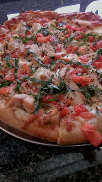 The Cracked Pepper and Chicken Margherita