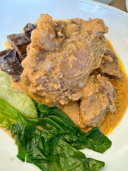 Oxtail Kare-kare