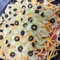 Taco Dip With Tortilla Chips