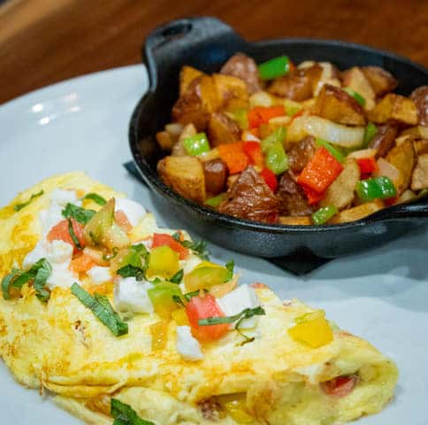 Build your own omelette (3 ingredients)
