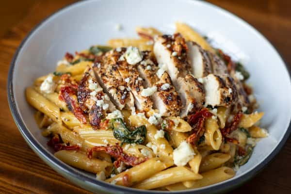 Chicken and Sun Dried Tomato Penne