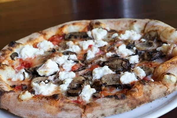 Ricotta Pizza