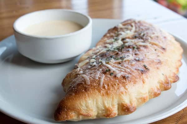 Build Your Own Calzone