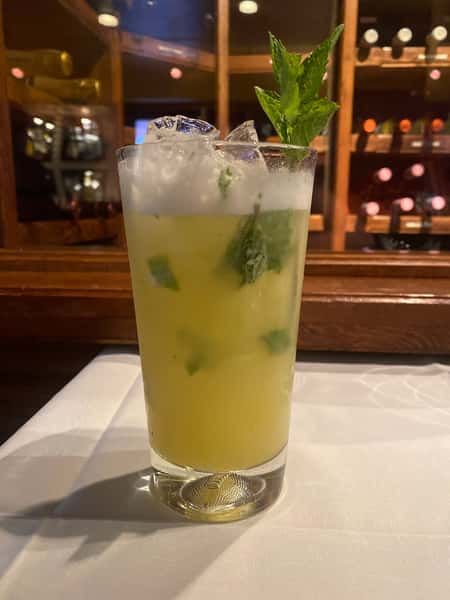 Pineapple Faux-jito