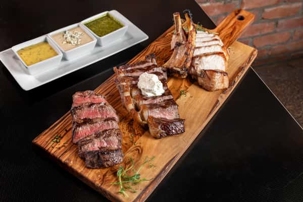 Carving board