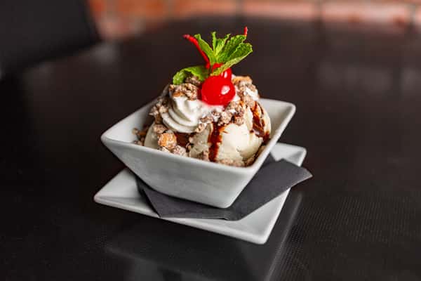 Vern's Toffee Sundae