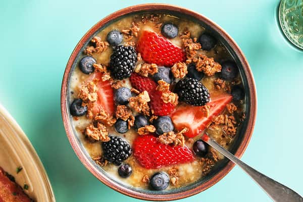 Berries & Brown Butter Oats