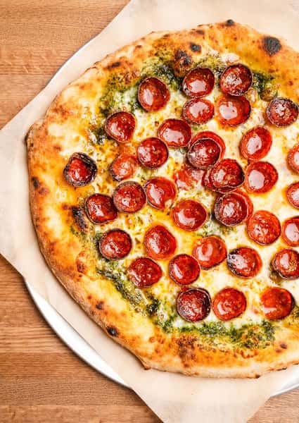 Woodfired Pizza at Bella Napoli in Schaumburg