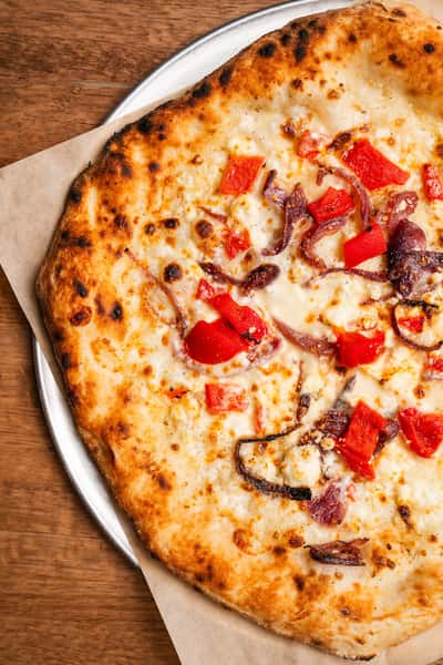 Woodfired Pizza at Bella Napoli in Schaumburg