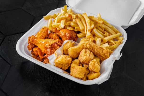 #9. Catfish Nuggets & 6 Pcs Wings
