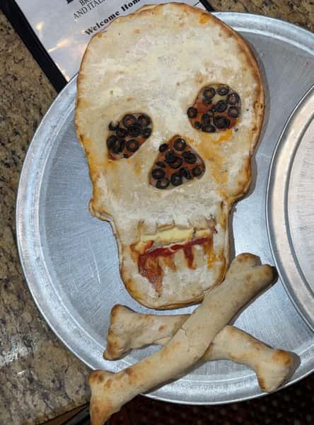 "SKELETON" PIZZA