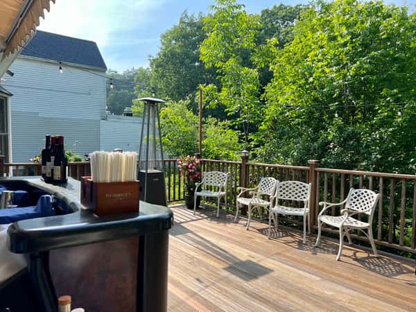 veranda