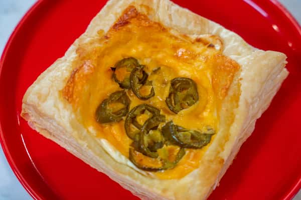 Jalapeno Cheddar Puff