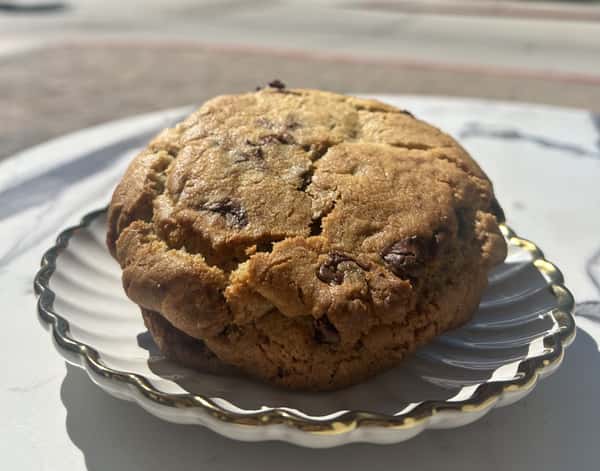 Chocolate Chip Cookie