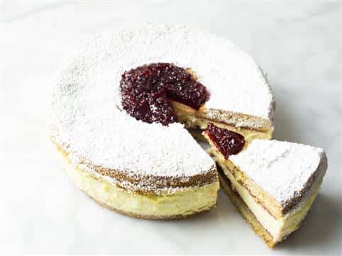 Raspberry Linzer Tart Cheesecake